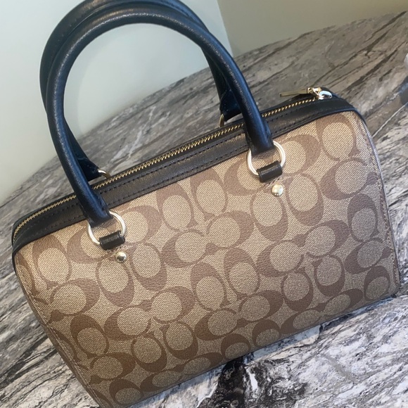 Coach Bag - Picture 2 of 7